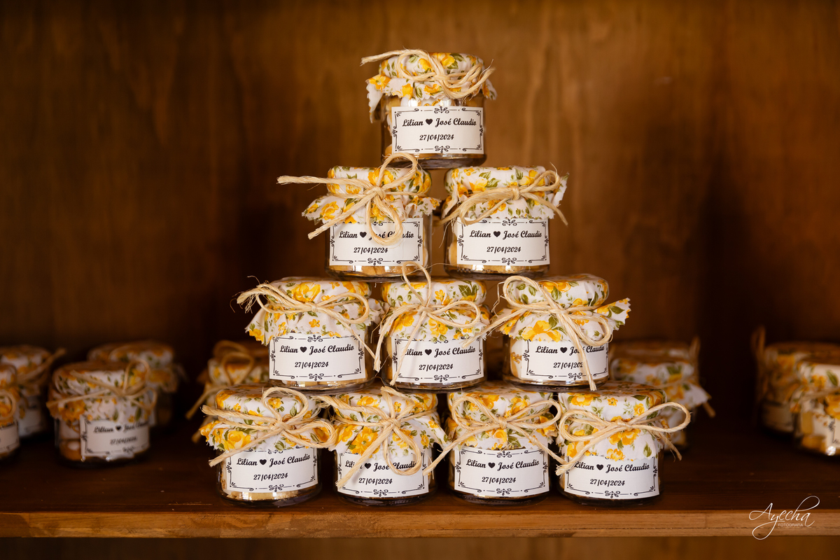 Fotografos Rio Negro; Casamentos Rio Negro; Rancho Richter; Fotografia de Casamento Rio Negro; Casamentos Mafra; 15 anos Rio Negro; Casamento Rústico; Casamento Capela Rio Negro; London Noivas; Lux Decorações Rio Negro; Studio Edina Farago;
