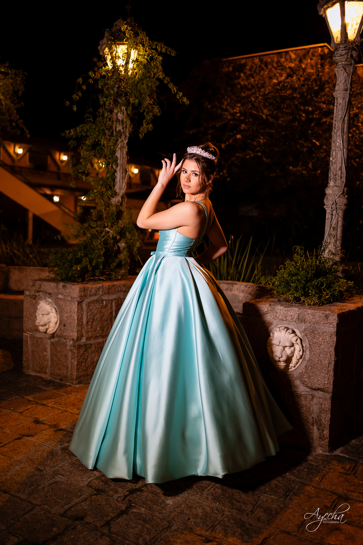 15 anos Castelo São Francisco; Fotógrafo 15 anos; Fotógrafo Debutante; Fotógrafo Curitiba; Fotógrafa Debutante 15 anos; Festa de Debutante; Vestido de Debutante Curitiba; Melhores Fotógrafps de Curitiba; 15 anos; Pacote Completo 15 anos Curitiba; 