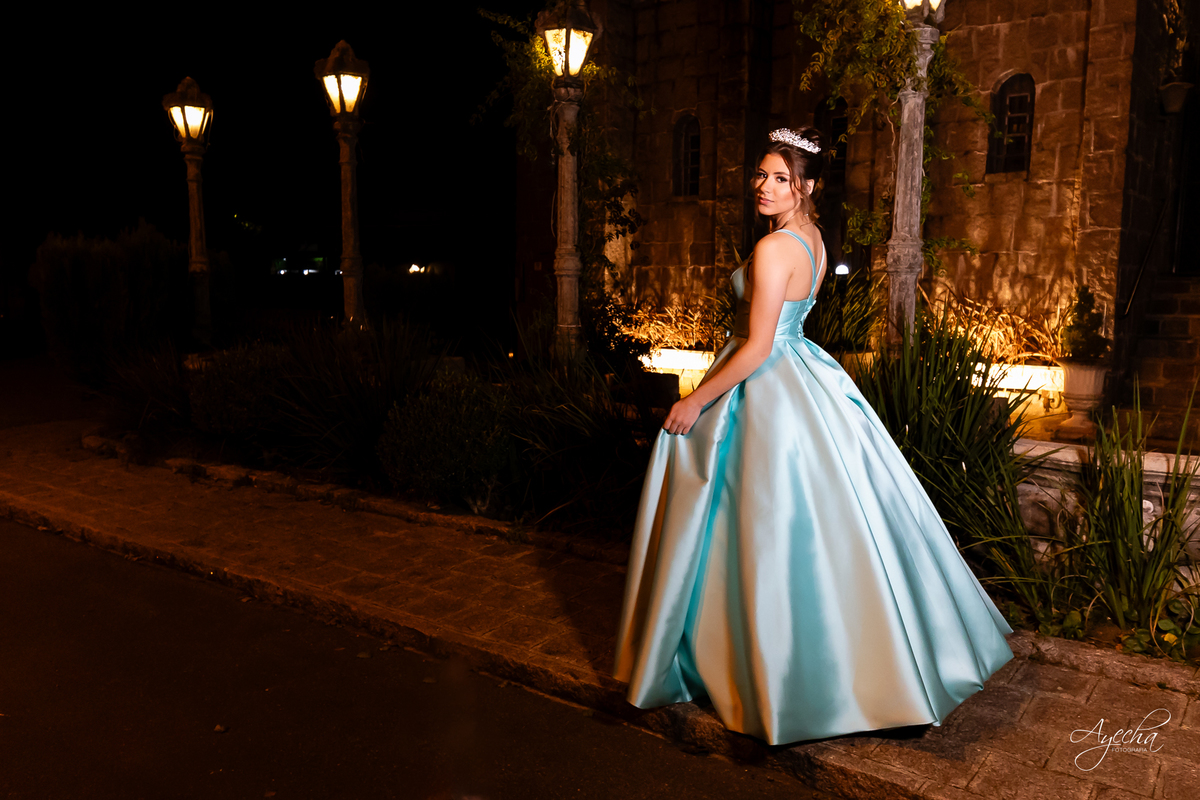 15 anos Castelo São Francisco; Fotógrafo 15 anos; Fotógrafo Debutante; Fotógrafo Curitiba; Fotógrafa Debutante 15 anos; Festa de Debutante; Vestido de Debutante Curitiba; Melhores Fotógrafps de Curitiba; 15 anos; Pacote Completo 15 anos Curitiba; 