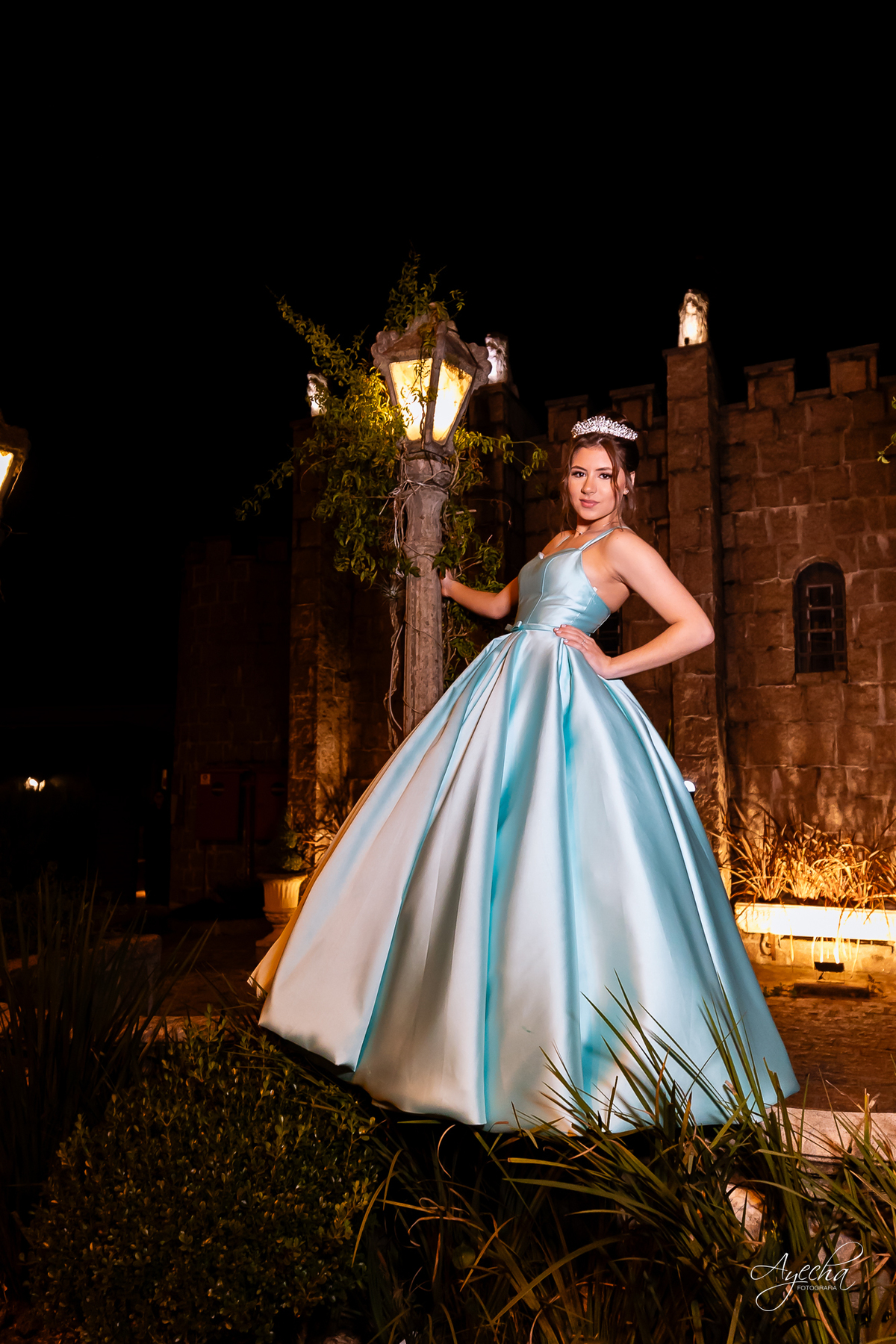 15 anos Castelo São Francisco; Fotógrafo 15 anos; Fotógrafo Debutante; Fotógrafo Curitiba; Fotógrafa Debutante 15 anos; Festa de Debutante; Vestido de Debutante Curitiba; Melhores Fotógrafps de Curitiba; 15 anos; Pacote Completo 15 anos Curitiba; 