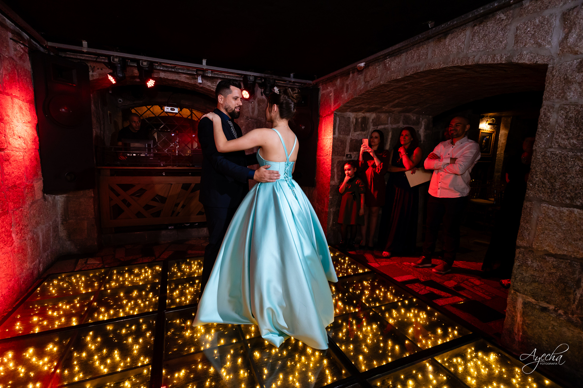 15 anos Castelo São Francisco; Fotógrafo 15 anos; Fotógrafo Debutante; Fotógrafo Curitiba; Fotógrafa Debutante 15 anos; Festa de Debutante; Vestido de Debutante Curitiba; Melhores Fotógrafps de Curitiba; 15 anos; Pacote Completo 15 anos Curitiba; 