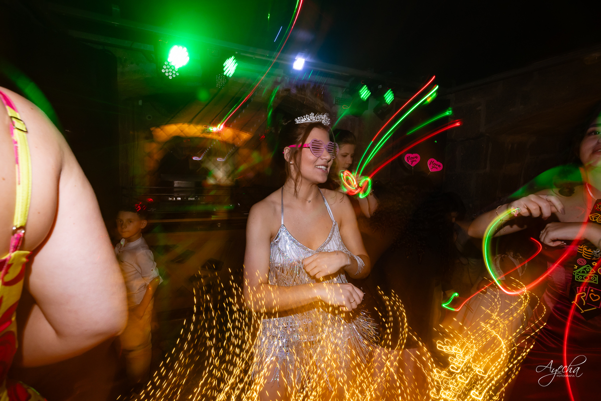 15 anos Castelo São Francisco; Fotógrafo 15 anos; Fotógrafo Debutante; Fotógrafo Curitiba; Fotógrafa Debutante 15 anos; Festa de Debutante; Vestido de Debutante Curitiba; Melhores Fotógrafps de Curitiba; 15 anos; Pacote Completo 15 anos Curitiba; 