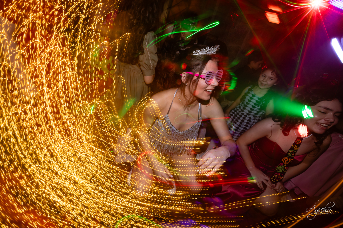 15 anos Castelo São Francisco; Fotógrafo 15 anos; Fotógrafo Debutante; Fotógrafo Curitiba; Fotógrafa Debutante 15 anos; Festa de Debutante; Vestido de Debutante Curitiba; Melhores Fotógrafps de Curitiba; 15 anos; Pacote Completo 15 anos Curitiba; 