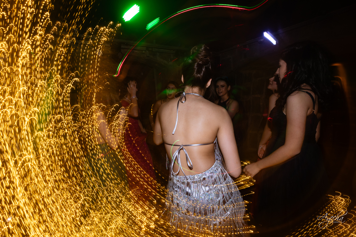 15 anos Castelo São Francisco; Fotógrafo 15 anos; Fotógrafo Debutante; Fotógrafo Curitiba; Fotógrafa Debutante 15 anos; Festa de Debutante; Vestido de Debutante Curitiba; Melhores Fotógrafps de Curitiba; 15 anos; Pacote Completo 15 anos Curitiba; 