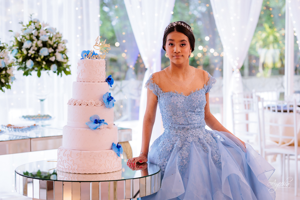 Festa de 15 anos Curitiba; Festa Debutante Curitiba; Espaço para Festa de 15 anos Curitiba; Fotografos 15 anos Curitiba; Salão para festa de 15 anos Curitiba; Stella Basso; Fotografos para Eventos Curitiba; Debutante PCD; Debutante com Autismo;