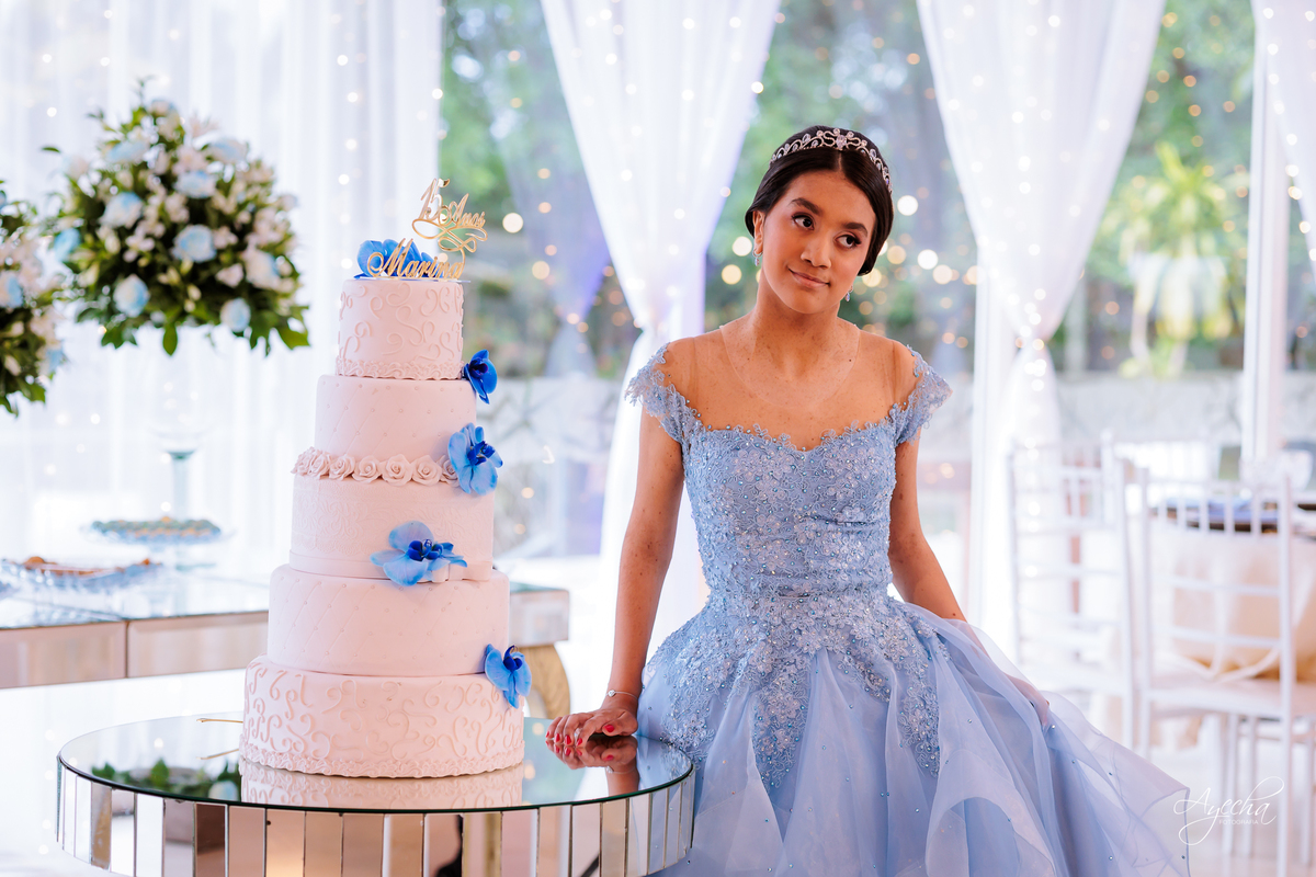 Festa de 15 anos Curitiba; Festa Debutante Curitiba; Espaço para Festa de 15 anos Curitiba; Fotografos 15 anos Curitiba; Salão para festa de 15 anos Curitiba; Stella Basso; Fotografos para Eventos Curitiba; Debutante PCD; Debutante com Autismo;