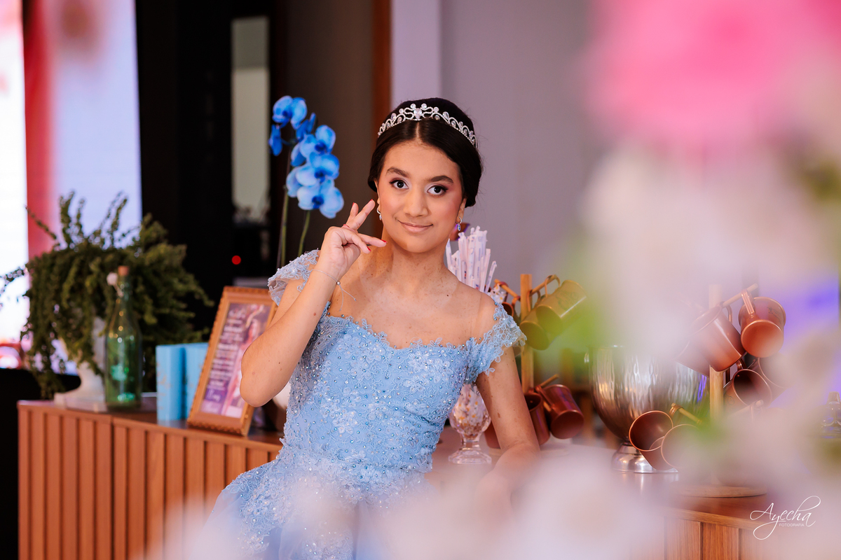 Festa de 15 anos Curitiba; Festa Debutante Curitiba; Espaço para Festa de 15 anos Curitiba; Fotografos 15 anos Curitiba; Salão para festa de 15 anos Curitiba; Stella Basso; Fotografos para Eventos Curitiba; Debutante PCD; Debutante com Autismo;