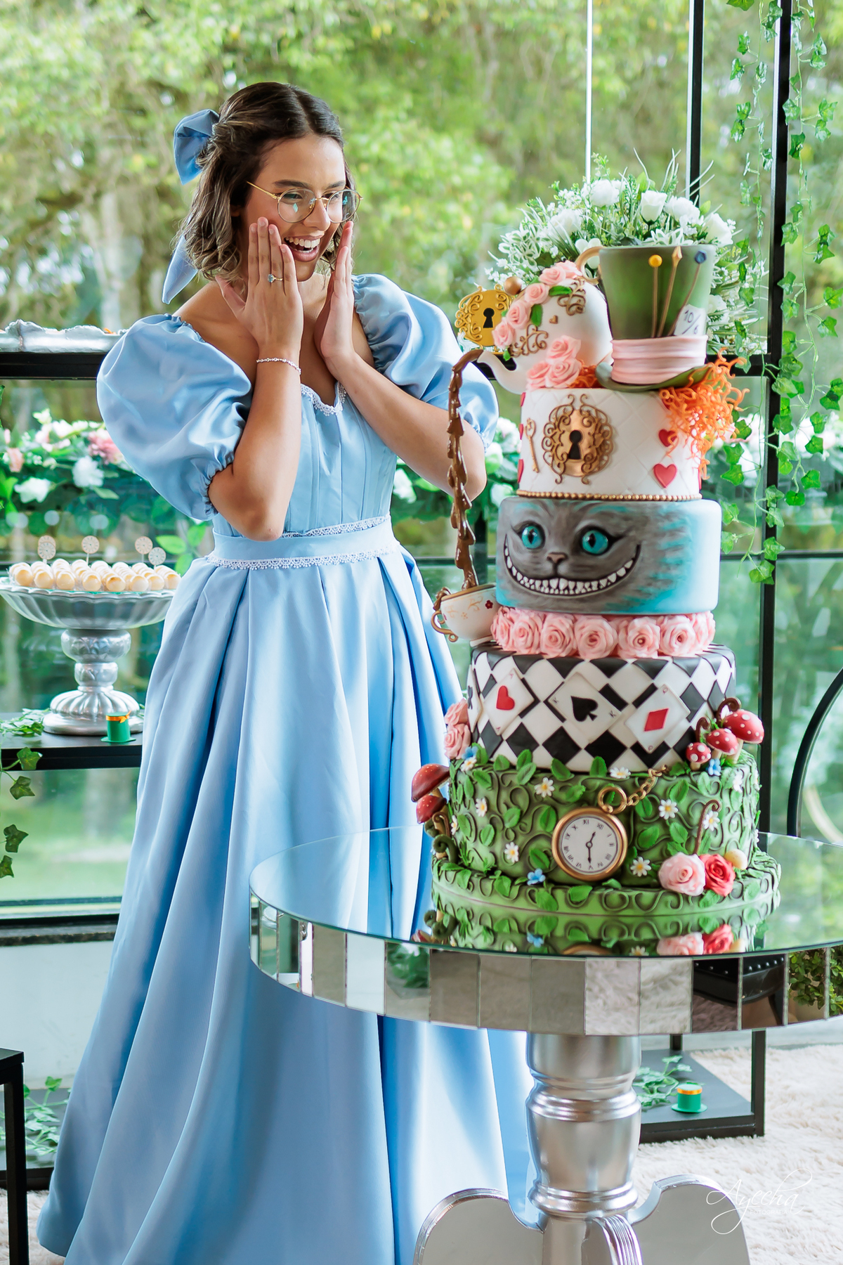 fotógrafo 15 anos Curitiba, fotografia debutante Curitiba, ensaio 15 anos Curitiba, festa debutante Curitiba, fotos 15 anos criativas, fotógrafa Curitiba, fotos profissionais Curitiba, fotógrafa debutante, ensaio debutante Curitiba; decoração alice