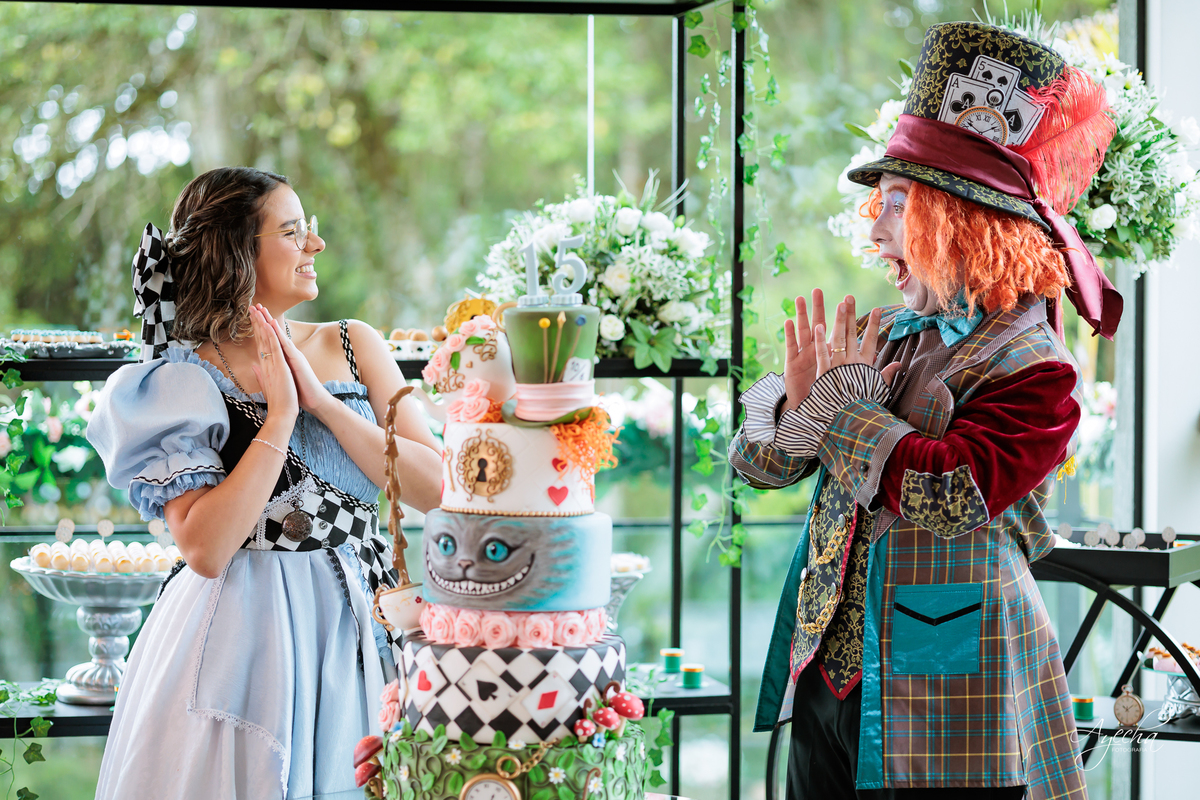 fotógrafo 15 anos Curitiba, fotografia debutante Curitiba, ensaio 15 anos Curitiba, festa debutante Curitiba, fotógrafa Curitiba, fotos profissionais Curitiba, fotógrafa debutante, quinta betel fotos eventos; decoração alice no pais das maravilhas;