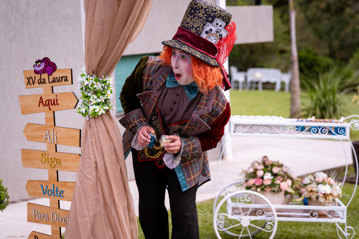 fotógrafo 15 anos Curitiba, fotografia debutante Curitiba, ensaio 15 anos Curitiba, festa debutante Curitiba, fotógrafa Curitiba, fotos profissionais Curitiba, fotógrafa debutante, quinta betel fotos eventos; decoração alice no pais das maravilhas;