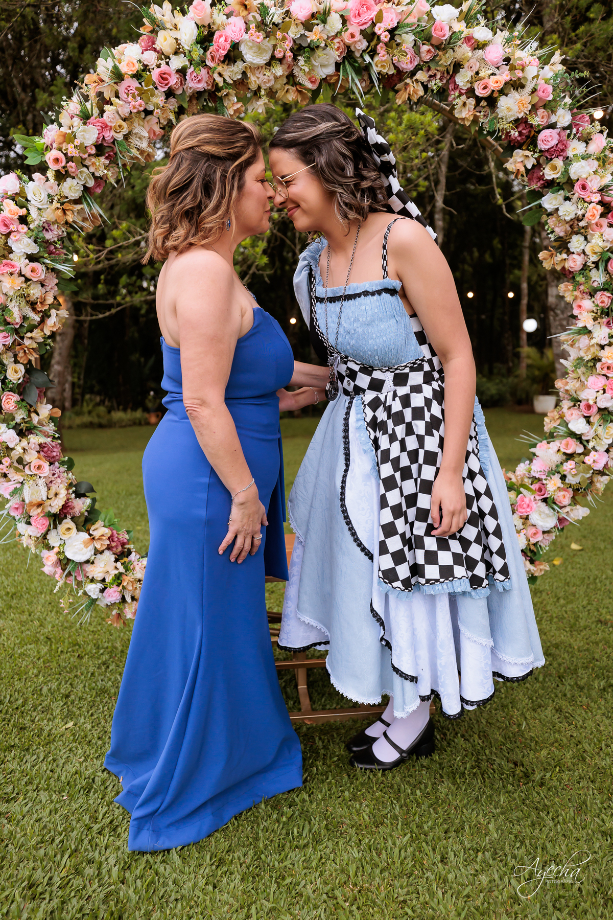 fotógrafo 15 anos Curitiba, fotografia debutante Curitiba, ensaio 15 anos Curitiba, festa debutante Curitiba, fotógrafa Curitiba, fotos profissionais Curitiba, fotógrafa debutante, quinta betel fotos eventos; decoração alice no pais das maravilhas;