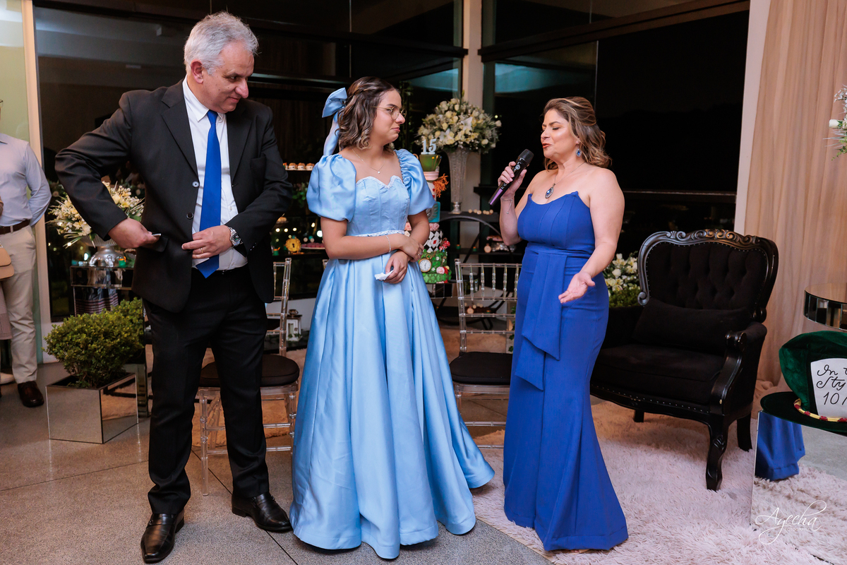 fotógrafo 15 anos Curitiba, fotografia debutante Curitiba, ensaio 15 anos Curitiba, festa debutante Curitiba, fotógrafa Curitiba, fotos profissionais Curitiba, fotógrafa debutante, quinta betel fotos eventos; decoração alice no pais das maravilhas;