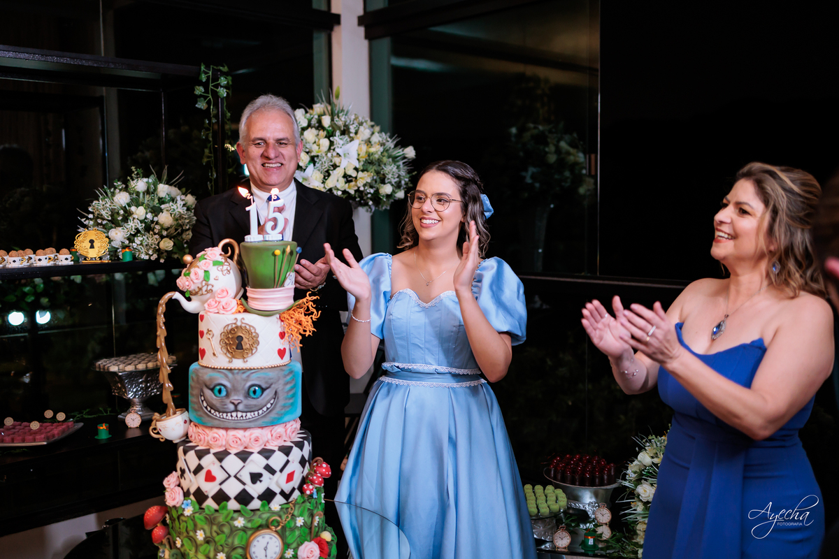 fotógrafo 15 anos Curitiba, fotografia debutante Curitiba, ensaio 15 anos Curitiba, festa debutante Curitiba, fotógrafa Curitiba, fotos profissionais Curitiba, fotógrafa debutante, quinta betel fotos eventos; decoração alice no pais das maravilhas;