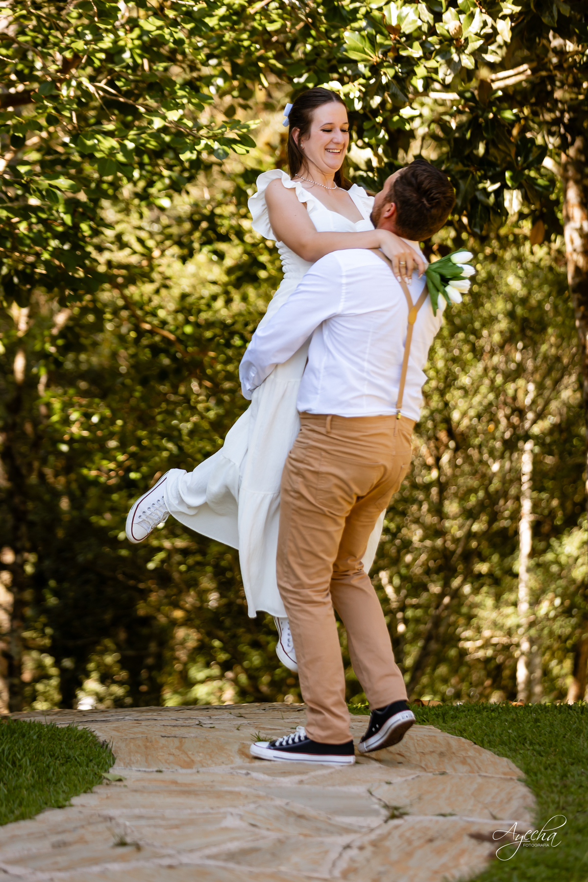 pré wedding Curitiba, ensaio pré-casamento Campo Largo, fotógrafo pré wedding Curitiba, fotos casal retrô, fusca ensaio fotográfico, fotógrafo Campo Largo, fotos casamento Curitiba, ensaio noivo noiva Curitiba, fotos criativas Curitiba, ensaio capela Curi