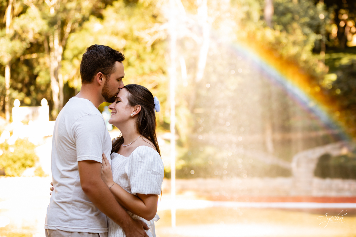 pré wedding Curitiba, ensaio pré-casamento Campo Largo, fotógrafo pré wedding Curitiba, fotos casal retrô, fusca ensaio fotográfico, fotógrafo Campo Largo, fotos casamento Curitiba, ensaio noivo noiva Curitiba, fotos criativas Curitiba, ensaio capela Curi