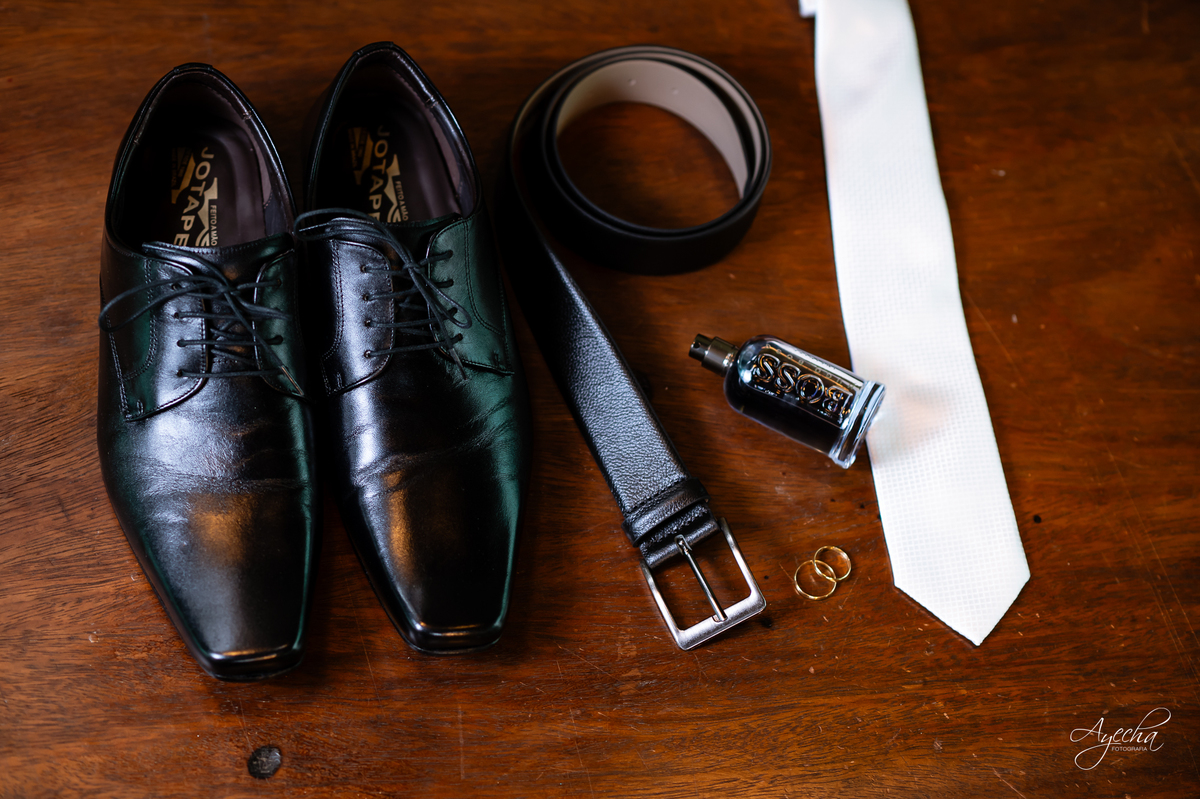 casamento clássico Curitiba, fotógrafo casamento luxo Curitiba, casamento Clube Curitibano, fotógrafa casamentos elegantes, cerimonial Ademir Rodrigues, fotos casamento sofisticado, fotógrafa Curitiba premium, casamento alto padrão Curitiba, noiva vestido