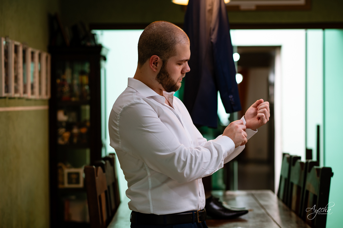 casamento clássico Curitiba, fotógrafo casamento luxo Curitiba, casamento Clube Curitibano, fotógrafa casamentos elegantes, cerimonial Ademir Rodrigues, fotos casamento sofisticado, fotógrafa Curitiba premium, casamento alto padrão Curitiba, noiva vestido