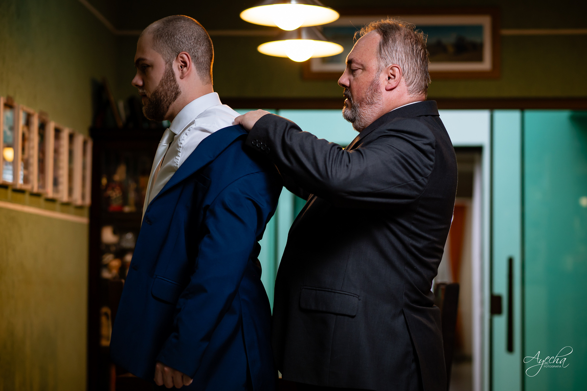 casamento clássico Curitiba, fotógrafo casamento luxo Curitiba, casamento Clube Curitibano, fotógrafa casamentos elegantes, cerimonial Ademir Rodrigues, fotos casamento sofisticado, fotógrafa Curitiba premium, casamento alto padrão Curitiba, noiva vestido