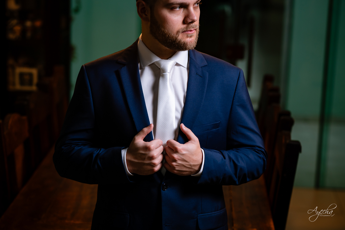 casamento clássico Curitiba, fotógrafo casamento luxo Curitiba, casamento Clube Curitibano, fotógrafa casamentos elegantes, cerimonial Ademir Rodrigues, fotos casamento sofisticado, fotógrafa Curitiba premium, casamento alto padrão Curitiba, noiva vestido