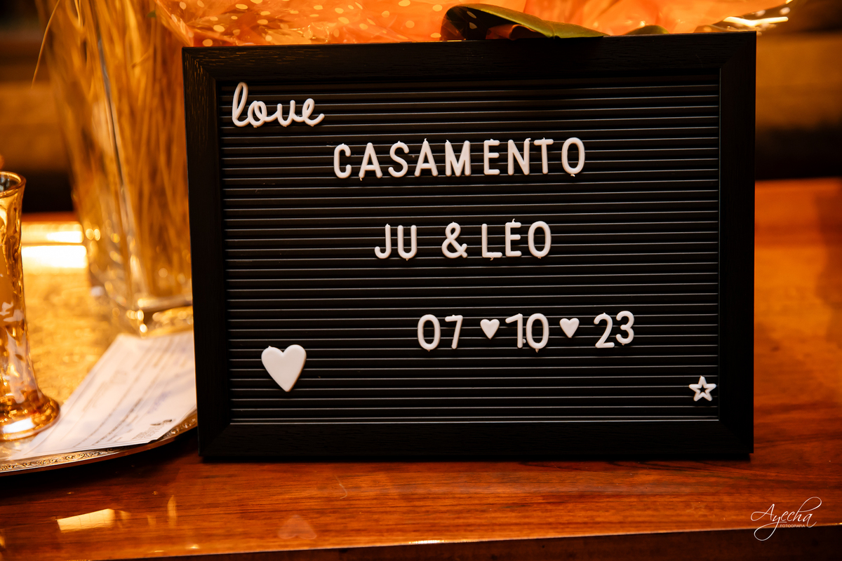 casamento clássico Curitiba, fotógrafo casamento luxo Curitiba, casamento Clube Curitibano, fotógrafa casamentos elegantes, cerimonial Ademir Rodrigues, fotos casamento sofisticado, fotógrafa Curitiba premium, casamento alto padrão Curitiba, noiva vestido