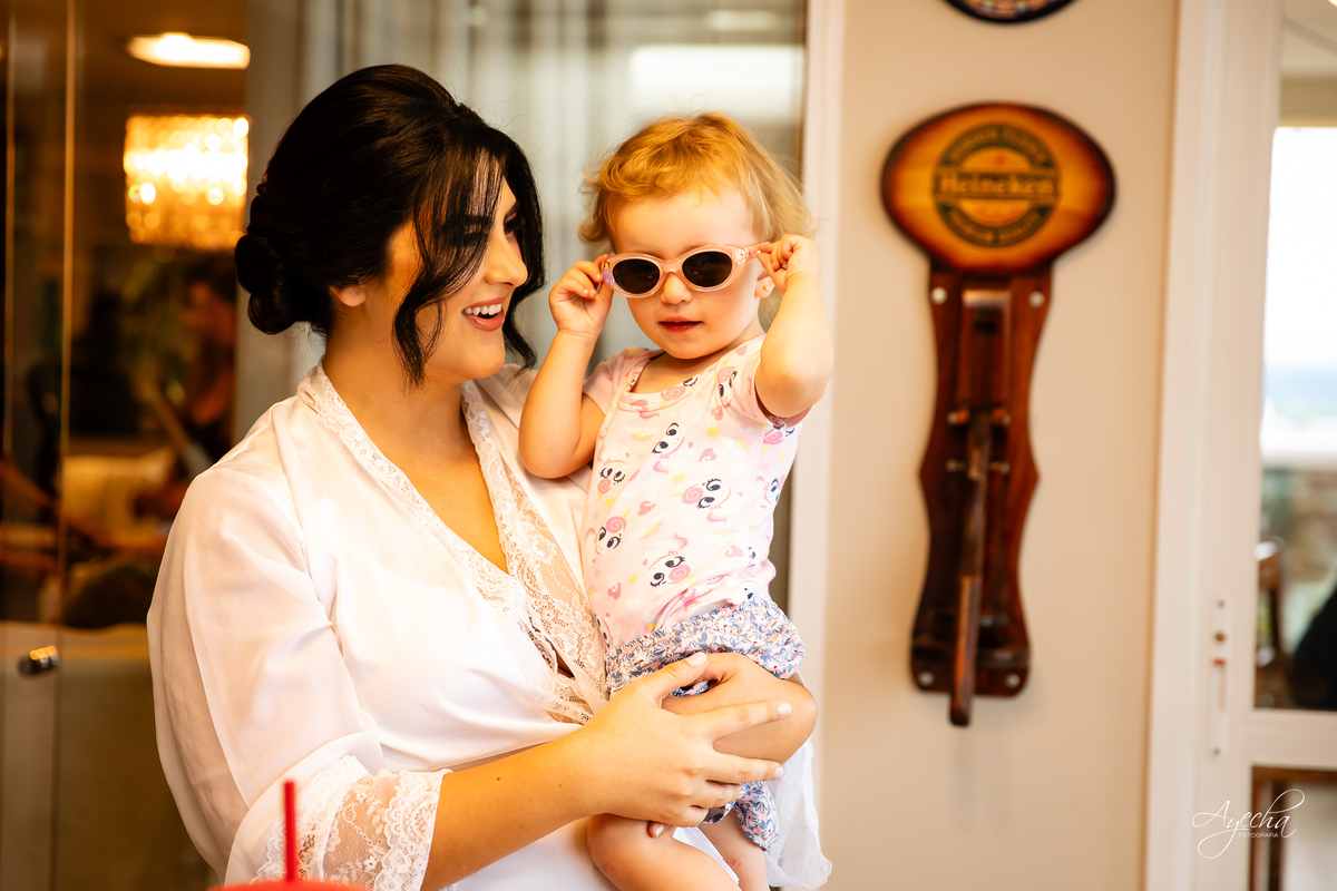 casamento clássico Curitiba, fotógrafo casamento luxo Curitiba, casamento Clube Curitibano, fotógrafa casamentos elegantes, cerimonial Ademir Rodrigues, fotos casamento sofisticado, fotógrafa Curitiba premium, casamento alto padrão Curitiba, noiva vestido