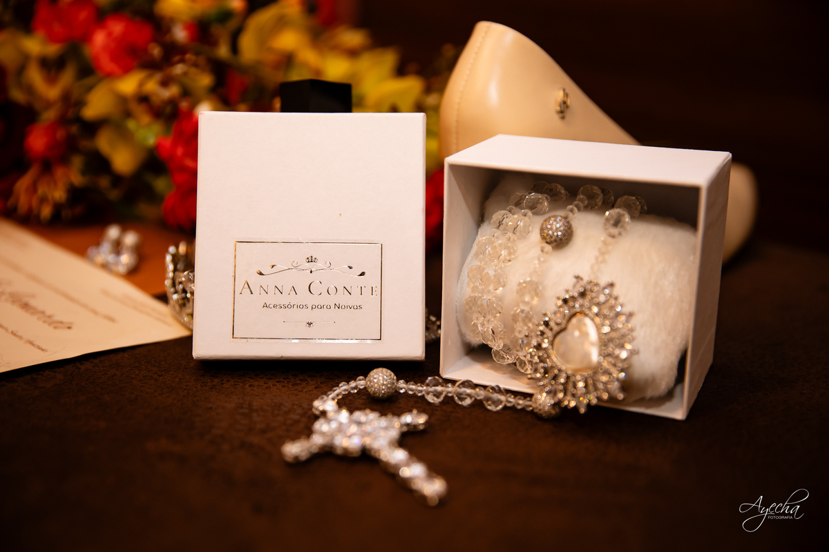 casamento clássico Curitiba, fotógrafo casamento luxo Curitiba, casamento Clube Curitibano, fotógrafa casamentos elegantes, cerimonial Ademir Rodrigues, fotos casamento sofisticado, fotógrafa Curitiba premium, casamento alto padrão Curitiba, noiva vestido