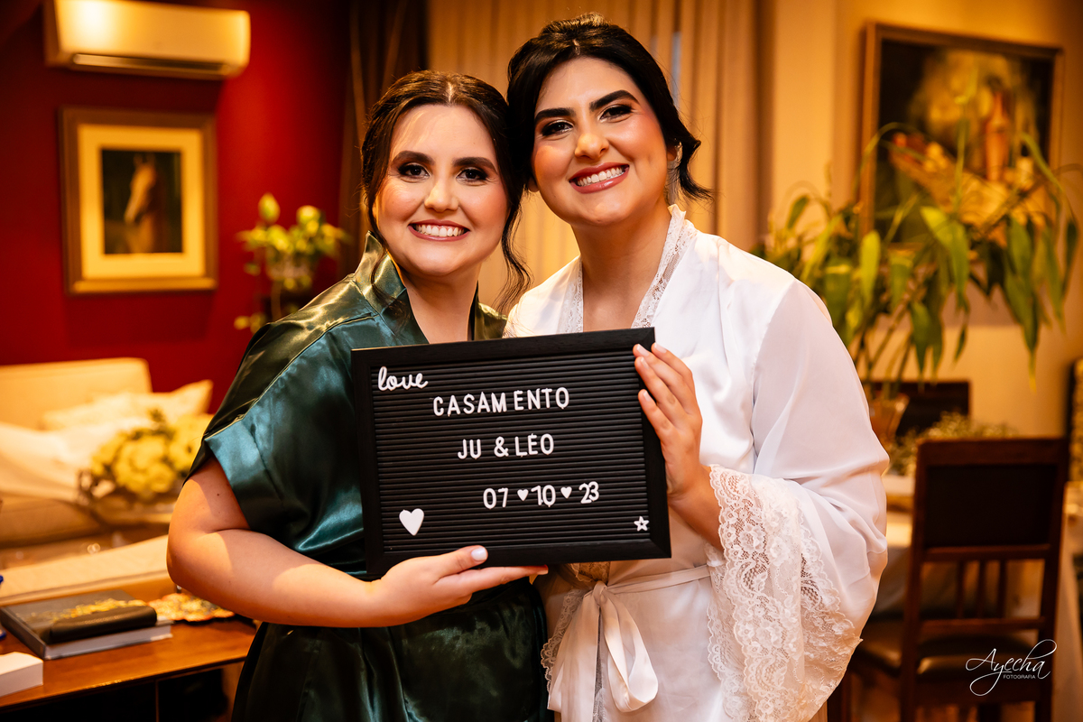 casamento clássico Curitiba, fotógrafo casamento luxo Curitiba, casamento Clube Curitibano, fotógrafa casamentos elegantes, cerimonial Ademir Rodrigues, fotos casamento sofisticado, fotógrafa Curitiba premium, casamento alto padrão Curitiba, noiva vestido