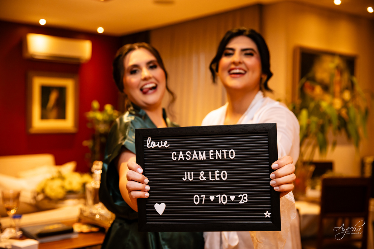 casamento clássico Curitiba, fotógrafo casamento luxo Curitiba, casamento Clube Curitibano, fotógrafa casamentos elegantes, cerimonial Ademir Rodrigues, fotos casamento sofisticado, fotógrafa Curitiba premium, casamento alto padrão Curitiba, noiva vestido