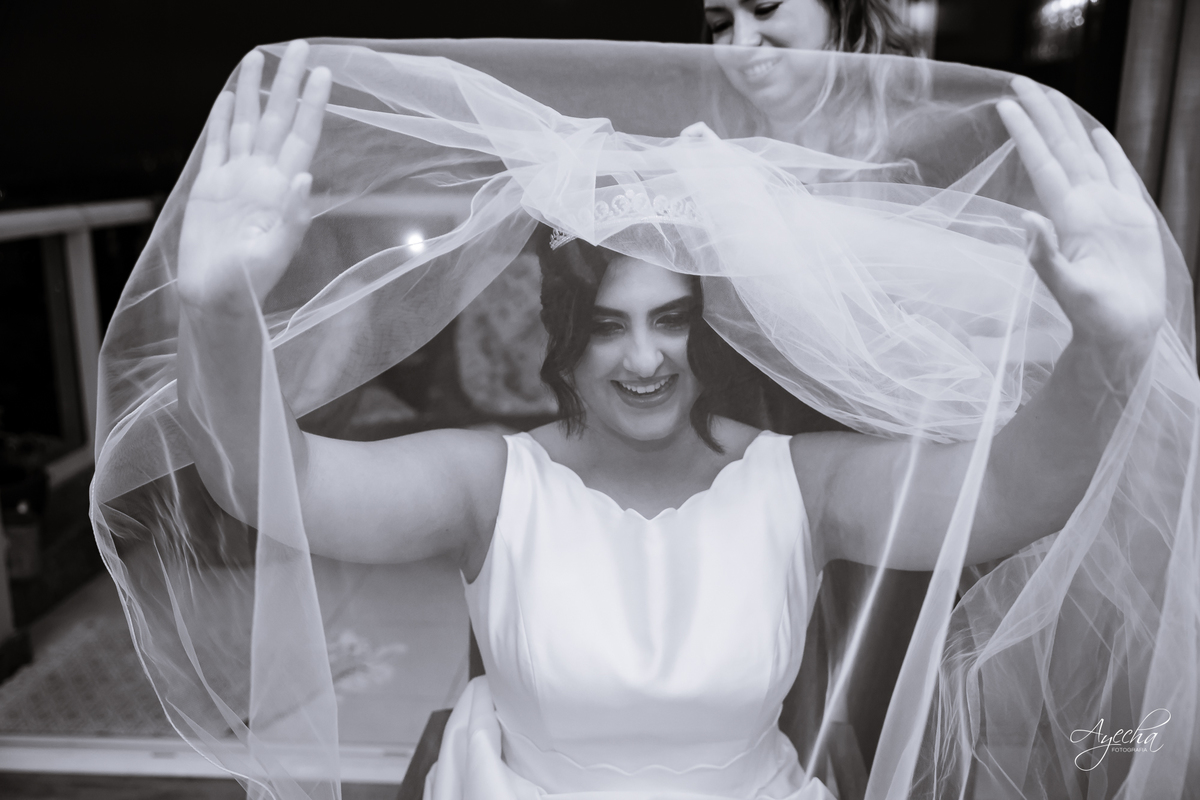 casamento clássico Curitiba, fotógrafo casamento luxo Curitiba, casamento Clube Curitibano, fotógrafa casamentos elegantes, cerimonial Ademir Rodrigues, fotos casamento sofisticado, fotógrafa Curitiba premium, casamento alto padrão Curitiba, noiva vestido