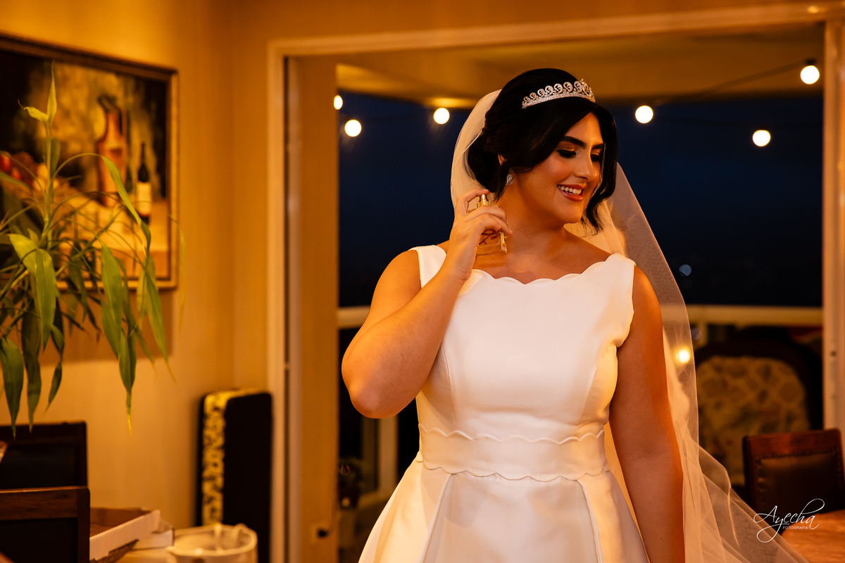 casamento clássico Curitiba, fotógrafo casamento luxo Curitiba, casamento Clube Curitibano, fotógrafa casamentos elegantes, cerimonial Ademir Rodrigues, fotos casamento sofisticado, fotógrafa Curitiba premium, casamento alto padrão Curitiba, noiva vestido