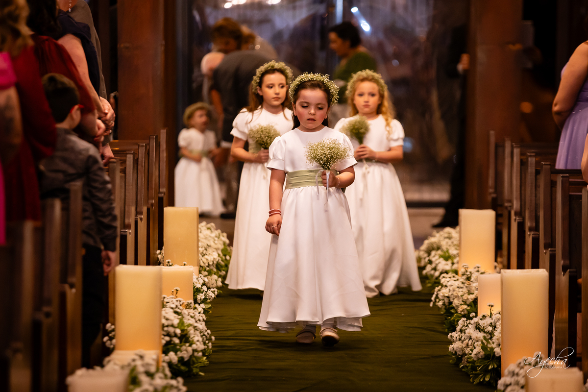 casamento clássico Curitiba, fotógrafo casamento luxo Curitiba, casamento Clube Curitibano, fotógrafa casamentos elegantes, cerimonial Ademir Rodrigues, fotos casamento sofisticado, fotógrafa Curitiba premium, casamento alto padrão Curitiba, noiva seda