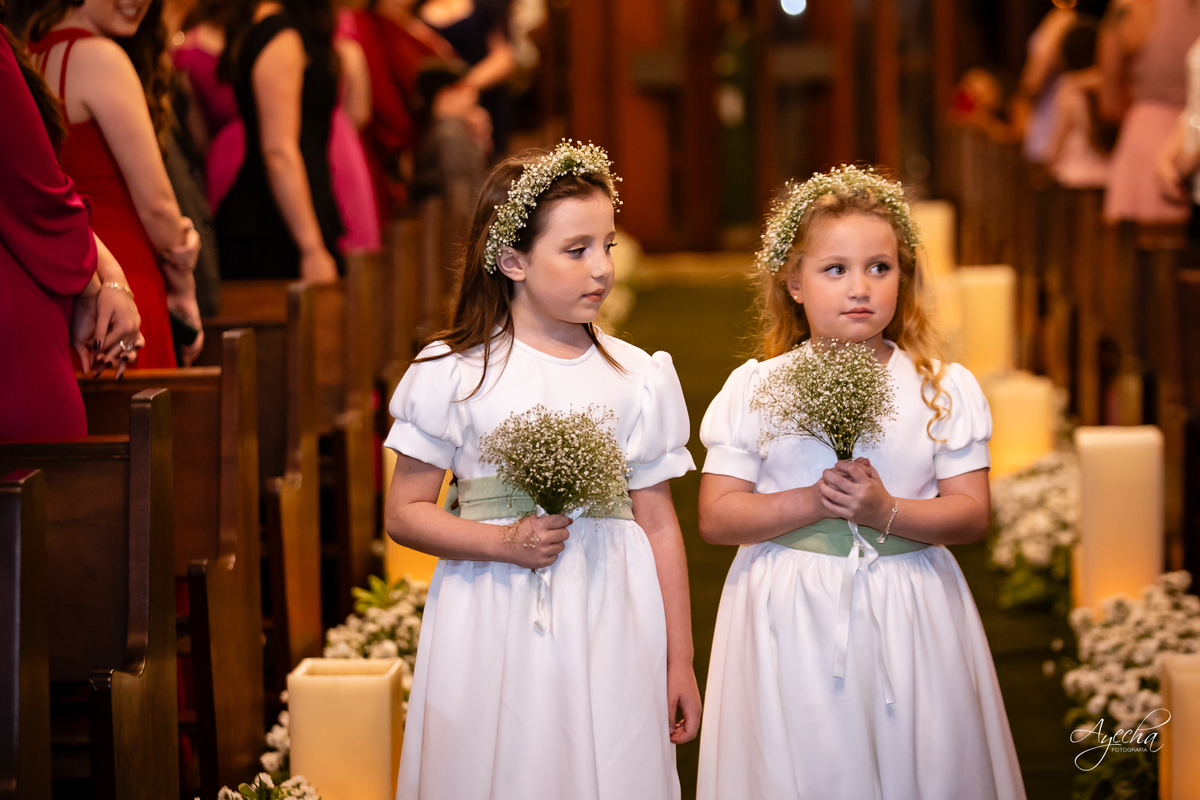 casamento clássico Curitiba, fotógrafo casamento luxo Curitiba, casamento Clube Curitibano, fotógrafa casamentos elegantes, cerimonial Ademir Rodrigues, fotos casamento sofisticado, fotógrafa Curitiba premium, casamento alto padrão Curitiba, noiva vestido