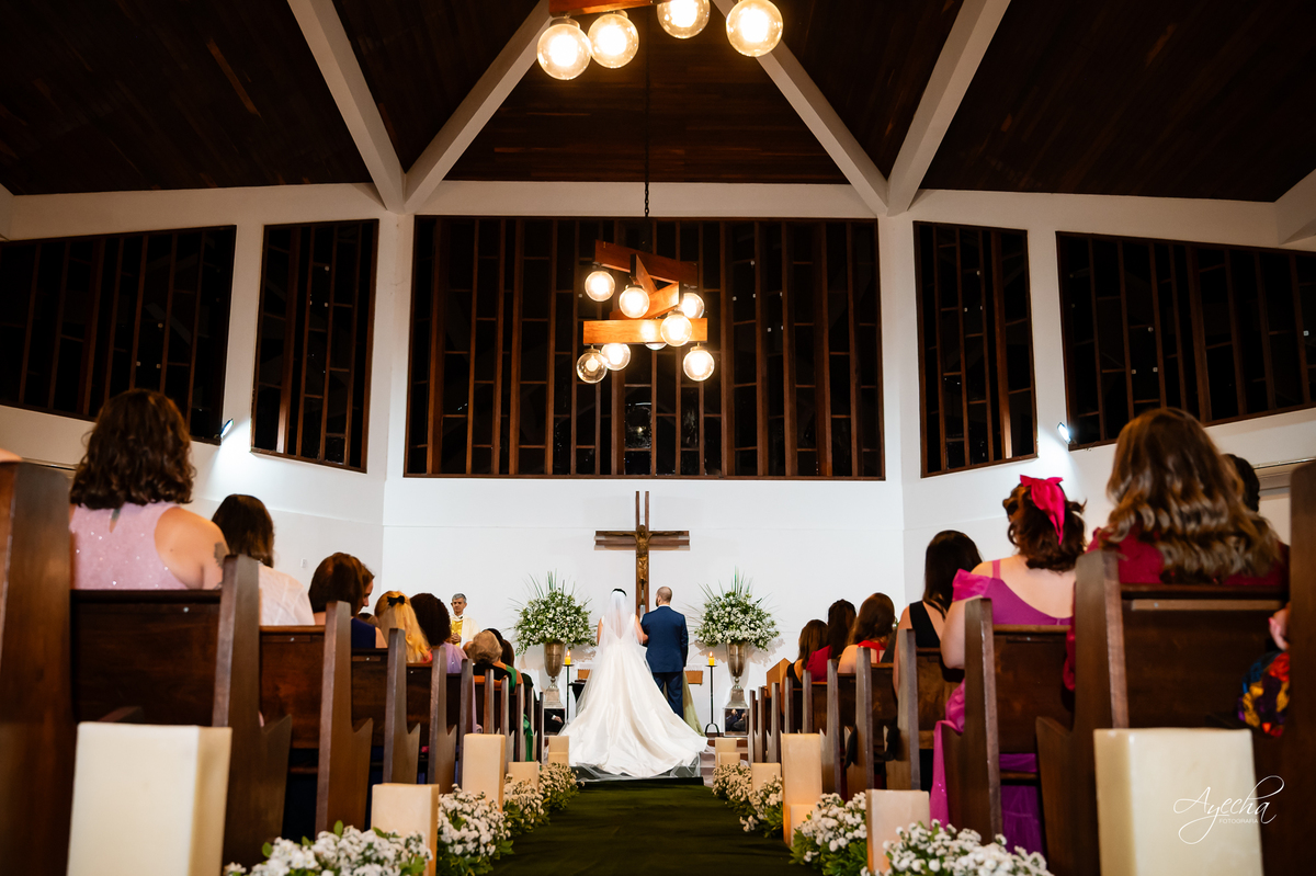 casamento clássico Curitiba, fotógrafo casamento luxo Curitiba, casamento Clube Curitibano, fotógrafa casamentos elegantes, cerimonial Ademir Rodrigues, fotos casamento sofisticado, fotógrafa Curitiba premium, casamento alto padrão Curitiba, noiva seda