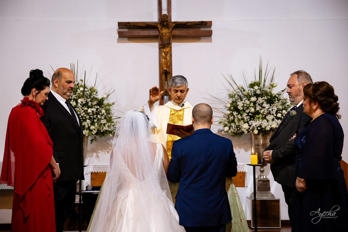 casamento clássico Curitiba, fotógrafo casamento luxo Curitiba, casamento Clube Curitibano, fotógrafa casamentos elegantes, cerimonial Ademir Rodrigues, fotos casamento sofisticado, fotógrafa Curitiba premium, casamento alto padrão Curitiba, noiva seda