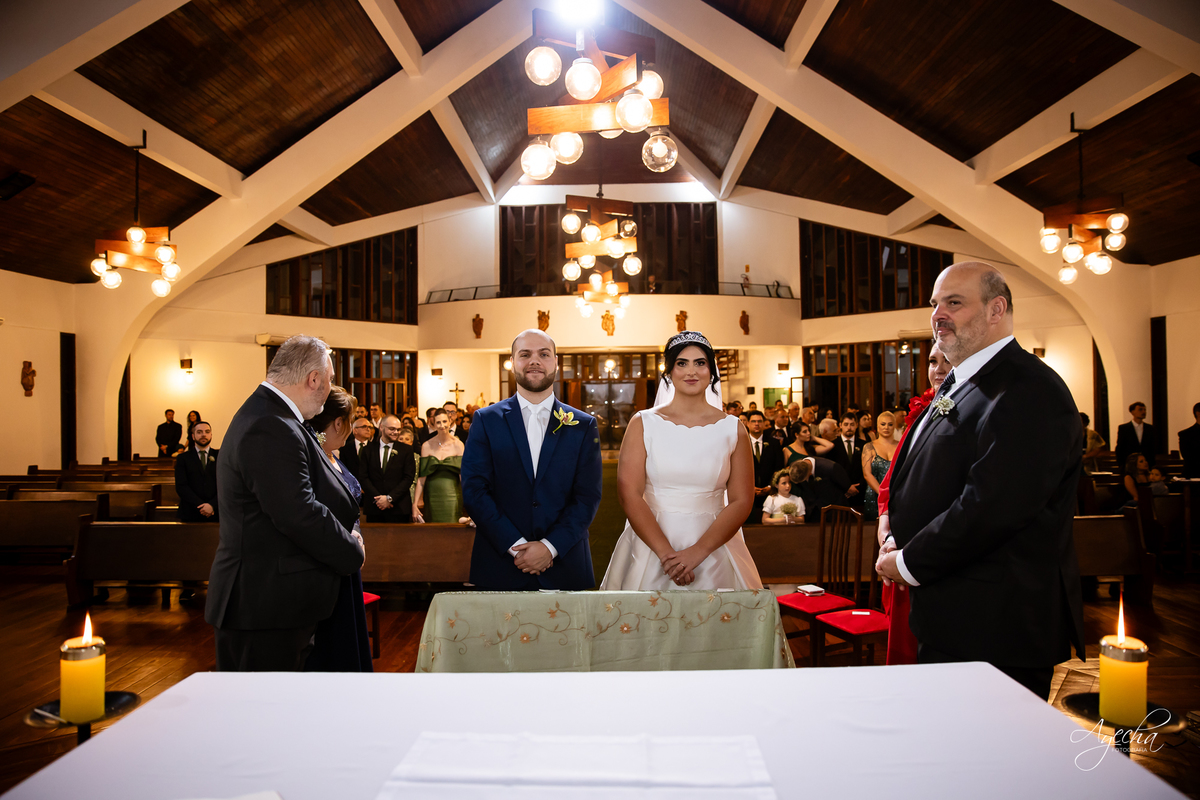 casamento clássico Curitiba, fotógrafo casamento luxo Curitiba, casamento Clube Curitibano, fotógrafa casamentos elegantes, cerimonial Ademir Rodrigues, fotos casamento sofisticado, fotógrafa Curitiba premium, casamento alto padrão Curitiba, noiva seda