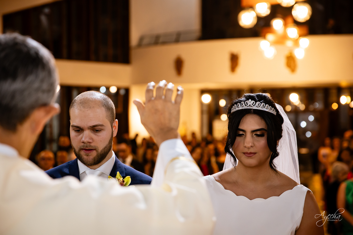 casamento clássico Curitiba, fotógrafo casamento luxo Curitiba, casamento Clube Curitibano, fotógrafa casamentos elegantes, cerimonial Ademir Rodrigues, fotos casamento sofisticado, fotógrafa Curitiba premium, casamento alto padrão Curitiba, noiva seda