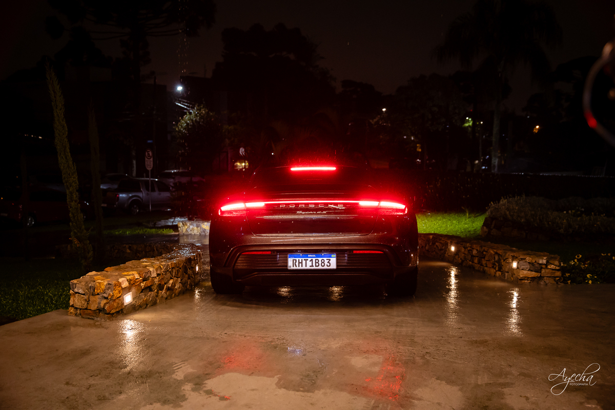 casamento clássico Curitiba, fotógrafo casamento luxo Curitiba, casamento Clube Curitibano, fotógrafa casamentos elegantes, cerimonial Ademir Rodrigues, fotos casamento sofisticado, fotógrafa Curitiba premium, casamento alto padrão Curitiba, noiva seda