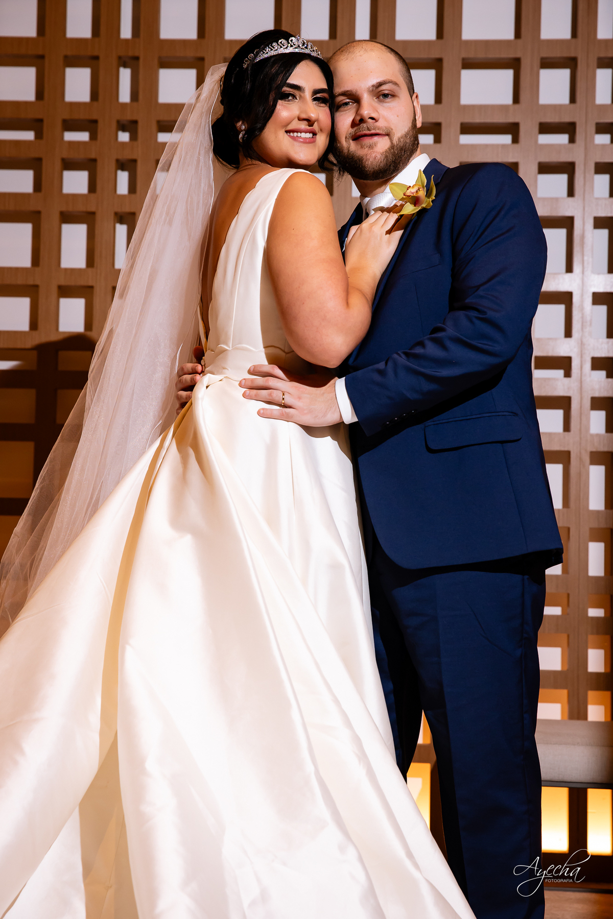 casamento clássico Curitiba, fotógrafo casamento luxo Curitiba, casamento Clube Curitibano, fotógrafa casamentos elegantes, cerimonial Ademir Rodrigues, fotos casamento sofisticado, fotógrafa Curitiba premium, casamento alto padrão Curitiba, noiva seda