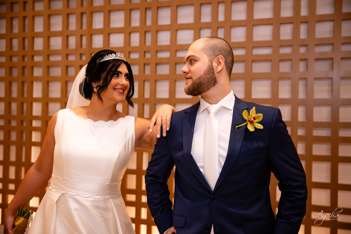 casamento clássico Curitiba, fotógrafo casamento luxo Curitiba, casamento Clube Curitibano, fotógrafa casamentos elegantes, cerimonial Ademir Rodrigues, fotos casamento sofisticado, fotógrafa Curitiba premium, casamento alto padrão Curitiba, noiva seda