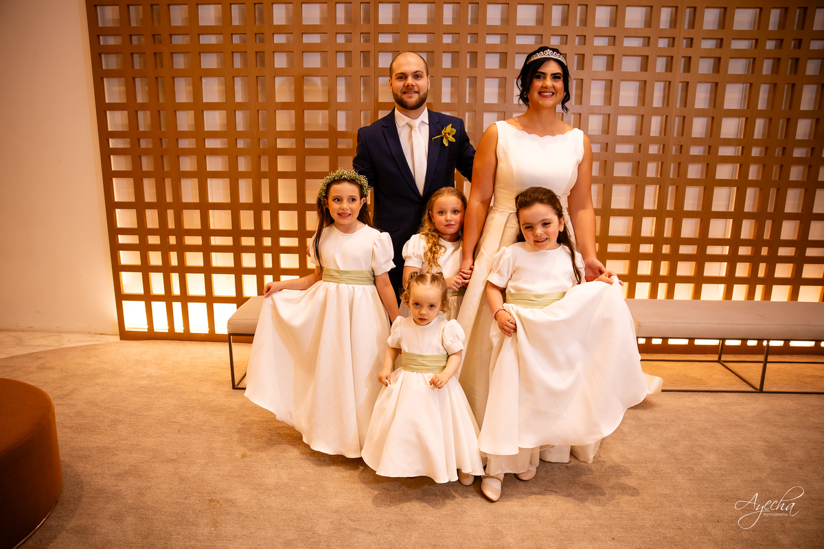 casamento clássico Curitiba, fotógrafo casamento luxo Curitiba, casamento Clube Curitibano, fotógrafa casamentos elegantes, cerimonial Ademir Rodrigues, fotos casamento sofisticado, fotógrafa Curitiba premium, casamento alto padrão Curitiba, noiva seda