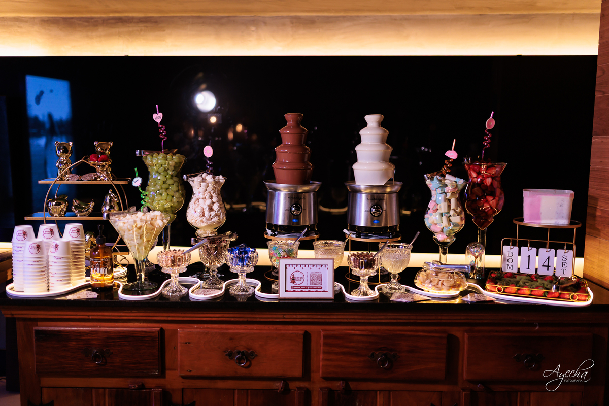 fotógrafo festa 15 anos Curitiba, debutante alto padrão Curitiba, festa Coco Bambu Curitiba, fotógrafa debutantes Curitiba, ensaio debutante Curitiba, festa luxo 15 anos Curitiba, fotos debutante sofisticada, debutante Curitiba exclusiva, berton show