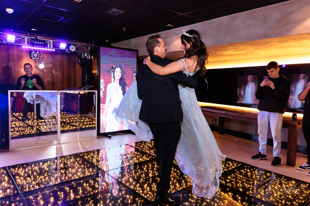 fotógrafo festa 15 anos Curitiba, debutante alto padrão Curitiba, festa Coco Bambu Curitiba, fotógrafa debutantes Curitiba, ensaio debutante Curitiba, festa luxo 15 anos Curitiba, fotos debutante sofisticada, debutante Curitiba exclusiva, berton show