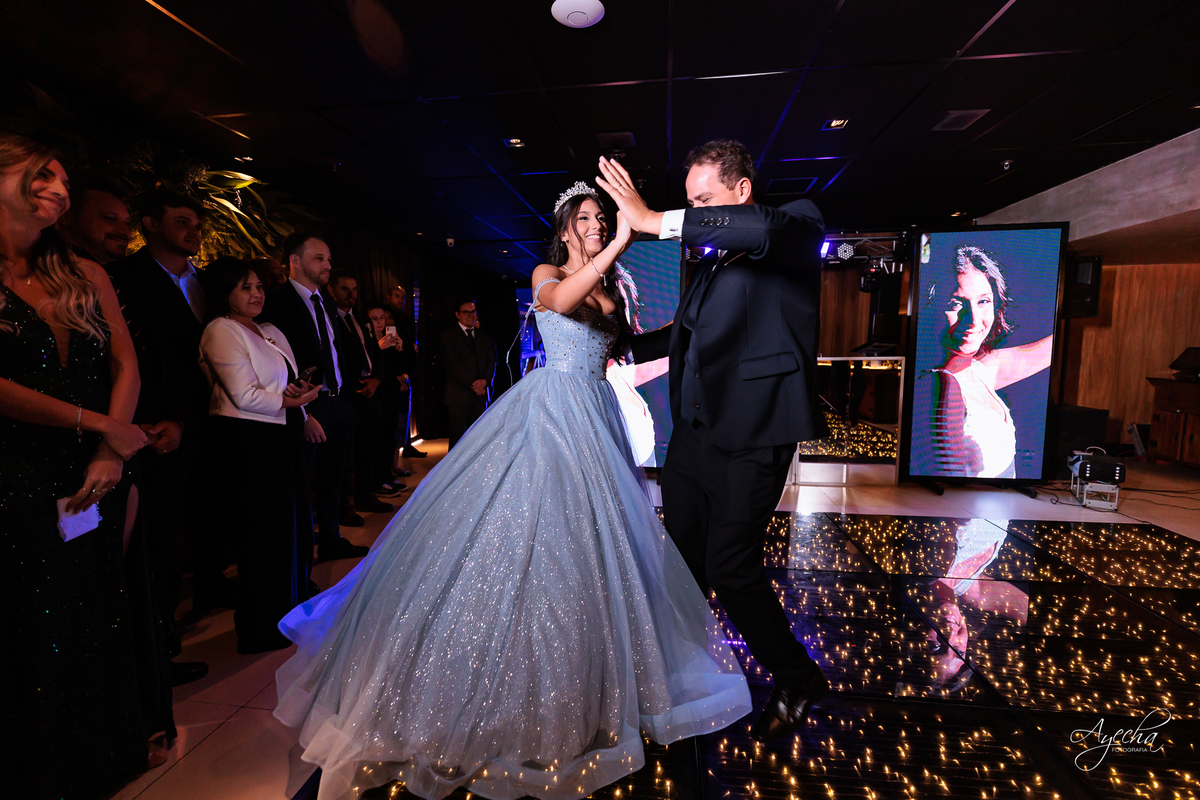 fotógrafo festa 15 anos Curitiba, debutante alto padrão Curitiba, festa Coco Bambu Curitiba, fotógrafa debutantes Curitiba, ensaio debutante Curitiba, festa luxo 15 anos Curitiba, fotos debutante sofisticada, debutante Curitiba exclusiva, berton show