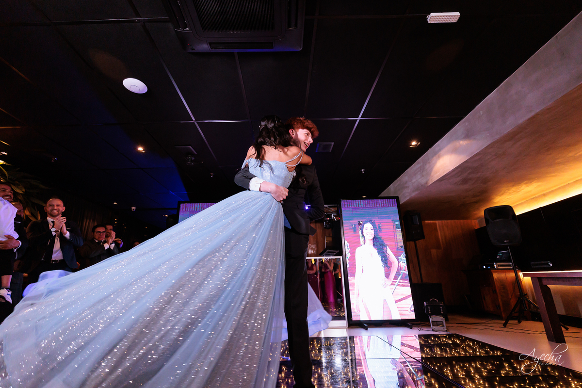 fotógrafo festa 15 anos Curitiba, debutante alto padrão Curitiba, festa Coco Bambu Curitiba, fotógrafa debutantes Curitiba, ensaio debutante Curitiba, festa luxo 15 anos Curitiba, fotos debutante sofisticada, debutante Curitiba exclusiva, berton show