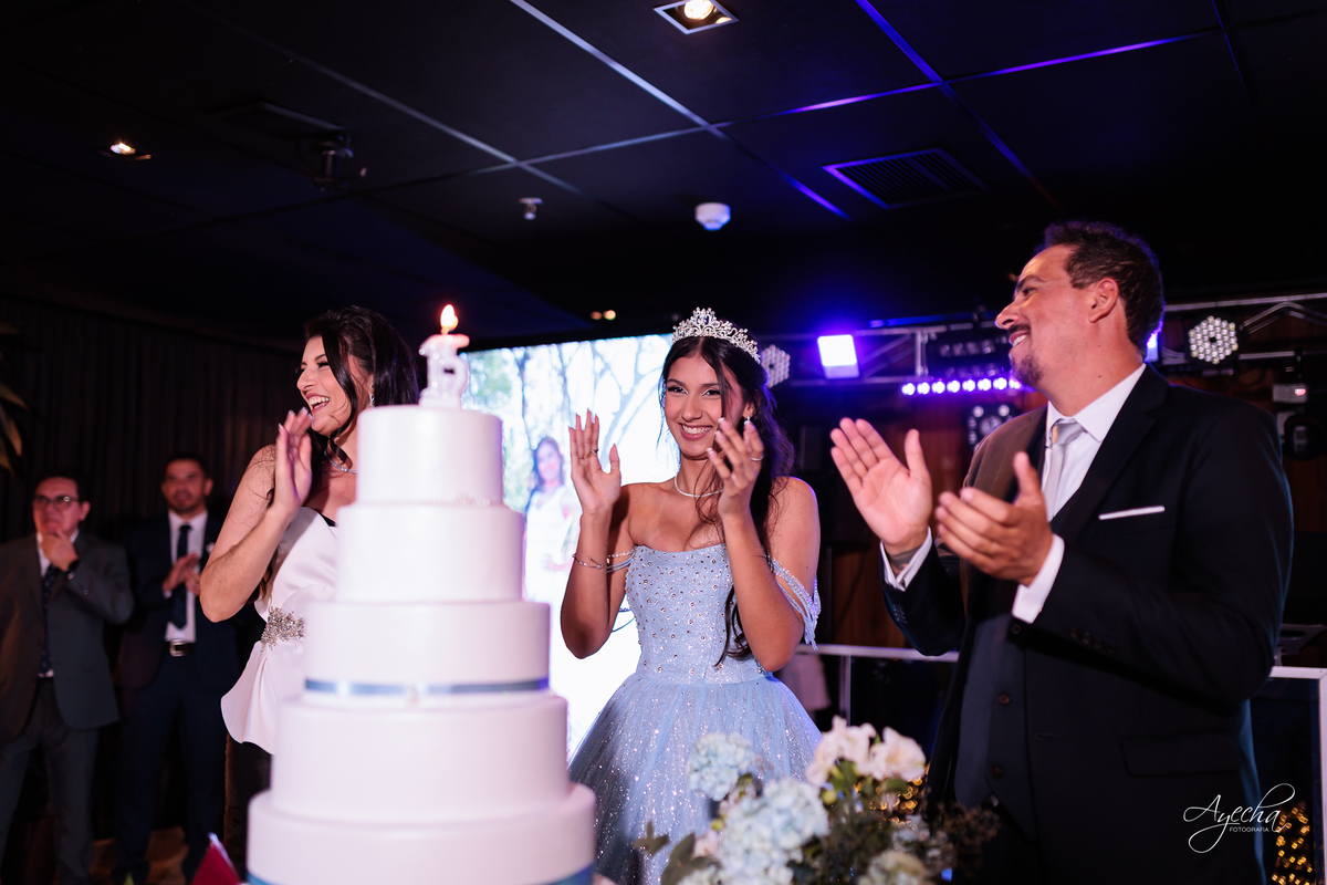 fotógrafo festa 15 anos Curitiba, debutante alto padrão Curitiba, festa Coco Bambu Curitiba, fotógrafa debutantes Curitiba, ensaio debutante Curitiba, festa luxo 15 anos Curitiba, fotos debutante sofisticada, debutante Curitiba exclusiva, berton show