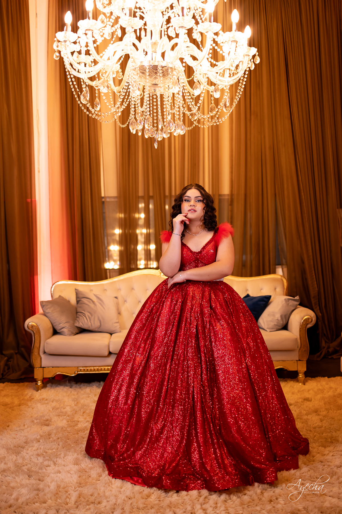15 anos; debutante; Cerezzo Eventos Curitiba; Fotógrafo Curitiba; Fotos 15 anos Curitiba; Vestido debutante; Fotos de festa; melho fotografo de 15 anos; Debutante vermelho;  espaço para eventos Curitiba; Decoração 15 anos, Valsa 15; DJ 15 anos