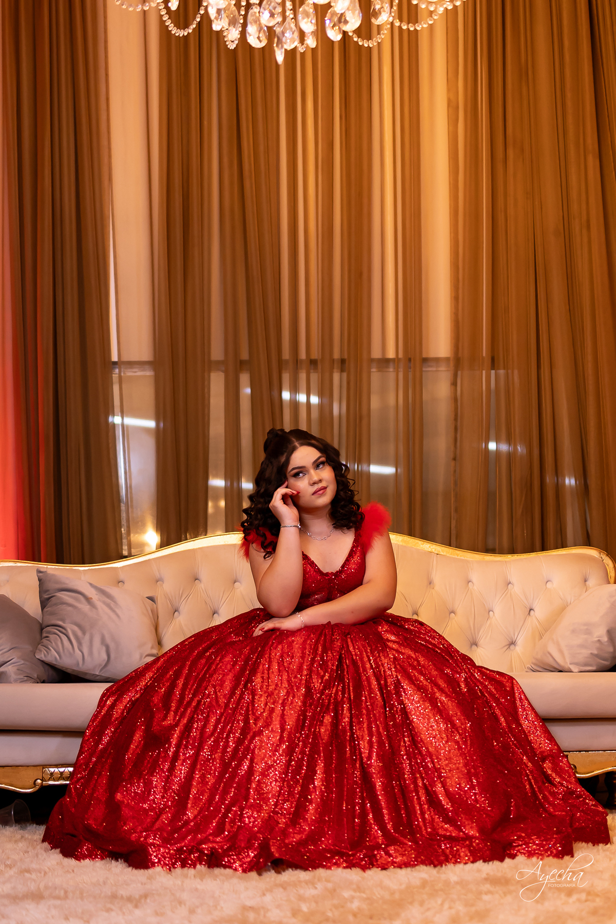 15 anos; debutante; Cerezzo Eventos Curitiba; Fotógrafo Curitiba; Fotos 15 anos Curitiba; Vestido debutante; Fotos de festa; melho fotografo de 15 anos; Debutante vermelho;  espaço para eventos Curitiba; Decoração 15 anos, Valsa 15; DJ 15 anos
