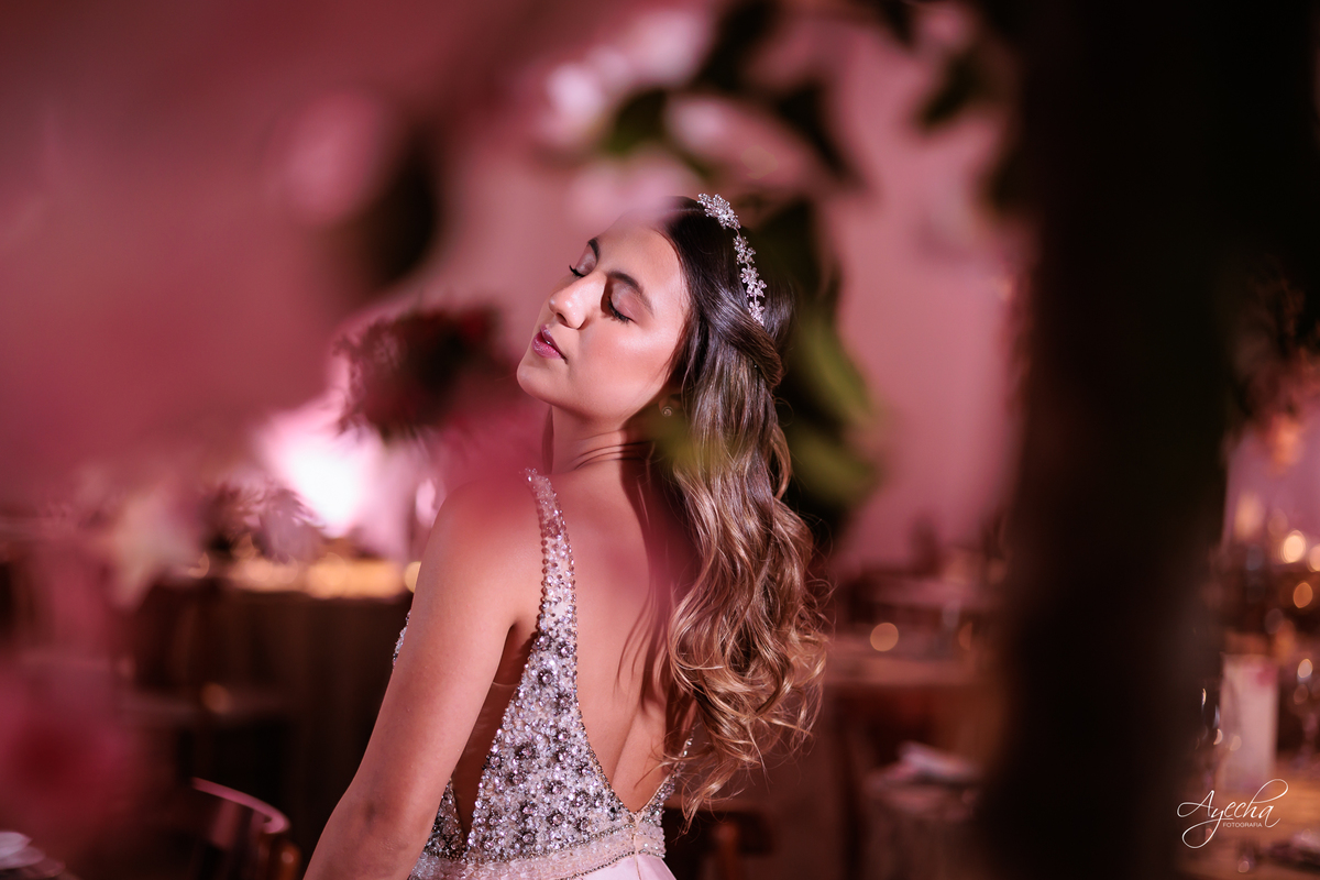 Debutante elegante; Debutante luxo; 15 anos de luxo; fotos debutante; fotos 15 anos; eventos Curitiba; Maggiore Evento, 15 anos Maggiore; Casamento Maggiore; Barigui Eventos; Decoração 15 anos; Cerimonial 15 anos; Vestido debutante; vestido rosav