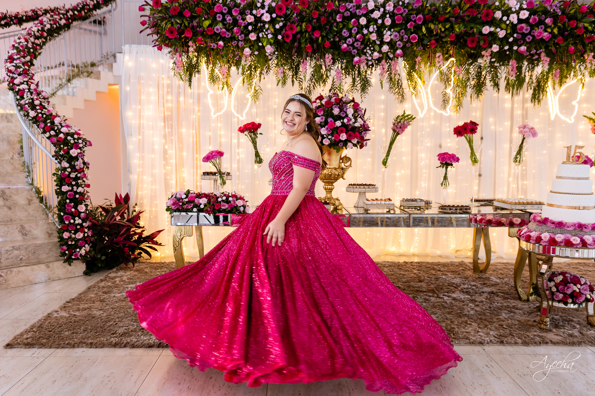 Chácara Ienkot 15 anos; Casamento Iekot; Noiva são josé dos pinhais; making of debutante; mãe e filha 15 anos; regina rocha maquiadora; cris decorações são josé dos pinhais; ensaio de noivos; pré wedding; chácara eventos curitiba; fotografos são josé