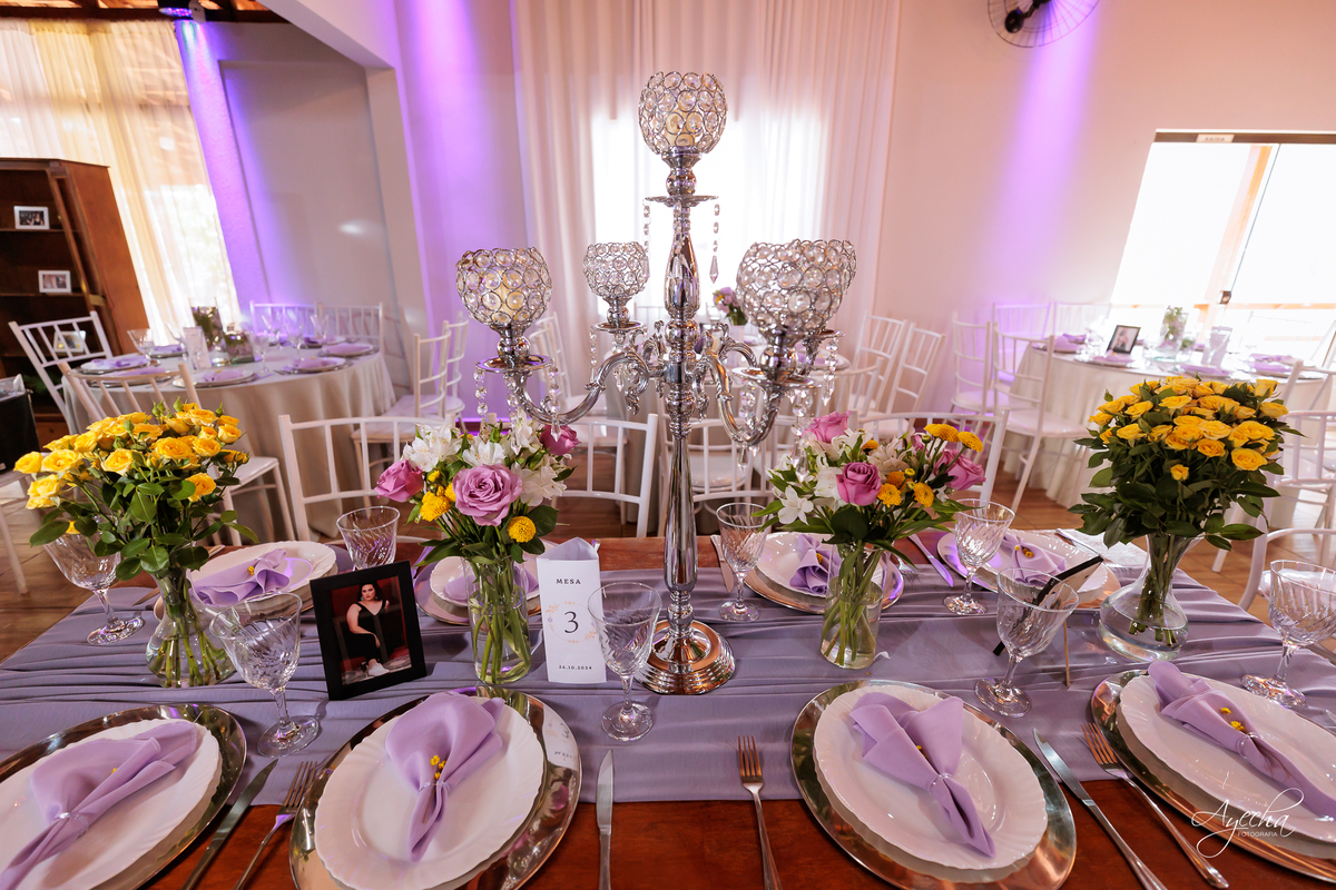 decoração lilás; cerimonial curitiba; lagos italy, fotografo de 15 anos curitiba; inspiração festa de debutante; vestido de debutante preto; dicas 15 anos; letras iluminadas gigantes; decoração 15 anos; chácara 15 anos; vestido de debutante curitiba; 